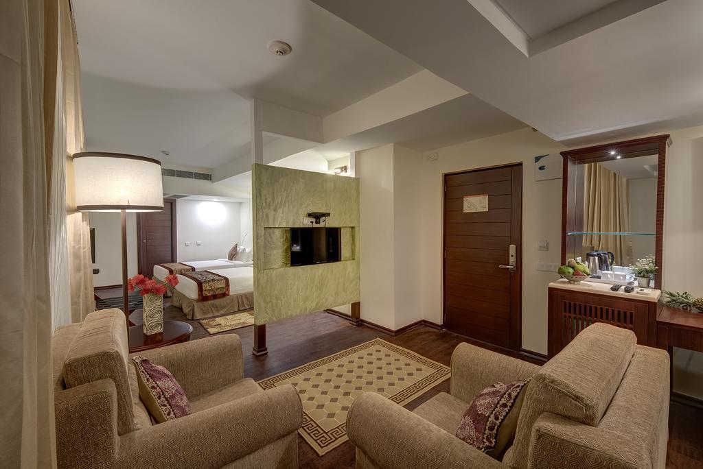 The Fern Residency Galaxy Mall Burnpur Quarto foto